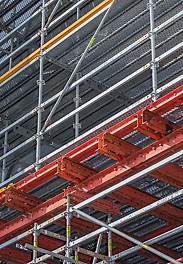 Cost-effective combinations Erected PERI UP Rosett Flex scaffold with VARIOKIT on the facade of blast furnace 9 of ThyssenKrupp Steel Europe in Duisburg