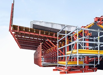 Die VCT Kragarmbahn ist eine Lösung für Stahlverbundbrücken, die die Taktzeiten merklich verkürzt.