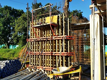 Encofrado VARIO GT-24 y VARIO VT-20 para muros y columnas.