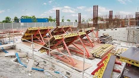 PERI CB 240 Climbing System 