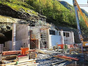 Lidal
Kraftverk
Norge
Maximo
PERI
Forskaling
Stillas
Kryssfiner
OSB
Anlegg
Bygg
Betong
PERI prokit
Dekkebord
Skydeck
Multiflex
PERI UP
Forbruk
Materialer
Arbeidsstillas
Dekkestøtter
PERI UP Flex reis
MULTIFLEX
Fjærlandsfjorden
Lemminkäine