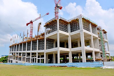 5 storey facility spanning across 10,167 square meters Overview of Heavy-vehicle Factory at Jalan Papan