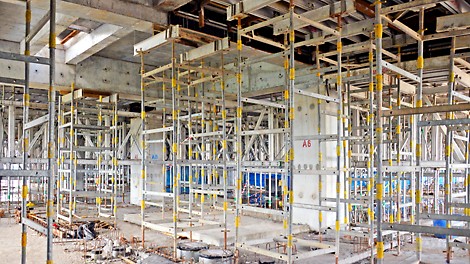 ST 100 Stacking Tower as shoring support for casting beam and slab