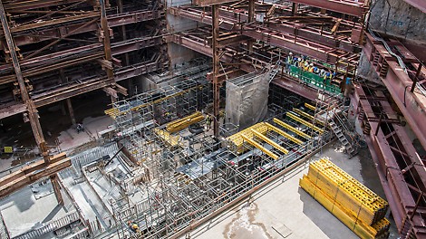 ST 100 Stacking Tower for casting of the railway platform slab