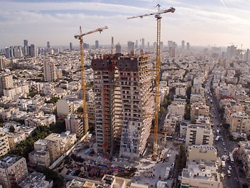 בנין מגורים בן 29 קומות בלב הצפון הישן של תל אביב