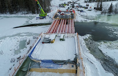 Fv251 Hellefossbrue
VRB fagverksdrager og VST tunglasttårn CNC-bueskiver Multiprop GT 24 tredrager VST tårn Prokit forskaling engineering infrastruktur
