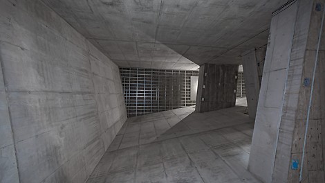 Das Museumsgebäude weist eine komplexe Geometrie nahezu ohne rechte Winkel auf.