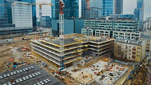 Budowa obiektu biurowego Towarowa 22 w Warszawie