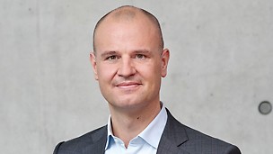 Christian Schwörer, current Chairman of the Advisory Board of the PERI Group, will be appointed CEO of PERI Group for a transitional period of initially 12-18 months.