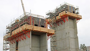CB 240 -kiipeilykonsolit olivat ehdottoman järkevä ratkaisu tässä kohteessa, jotta betonipinnan laatu saatiin kerralla riittävän tasaiseksi.