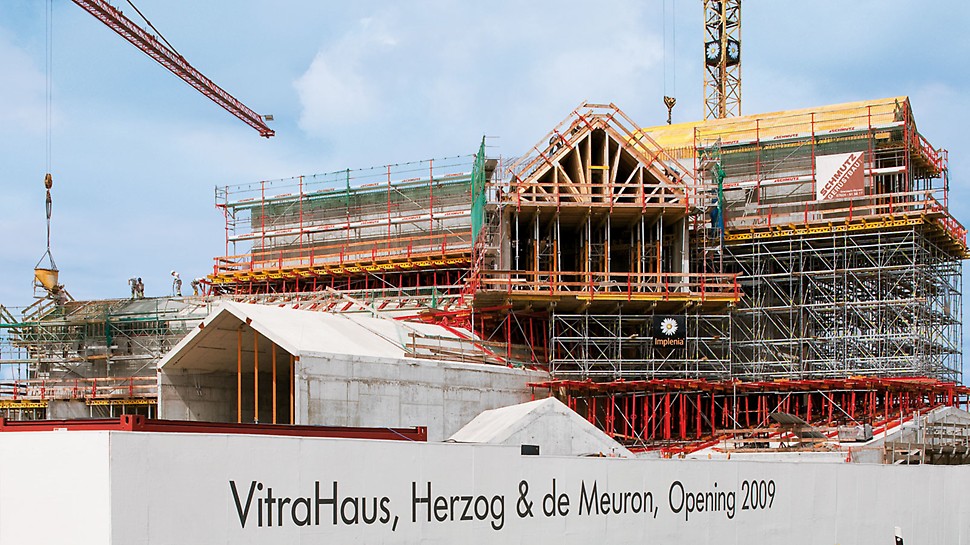 VitraHaus, Weil am Rhein, Deutschland - Nur 10 Monate Bauzeit benötigte das Baustellenteam zur Realisierung des neuen Ausstellungsgebäudes.