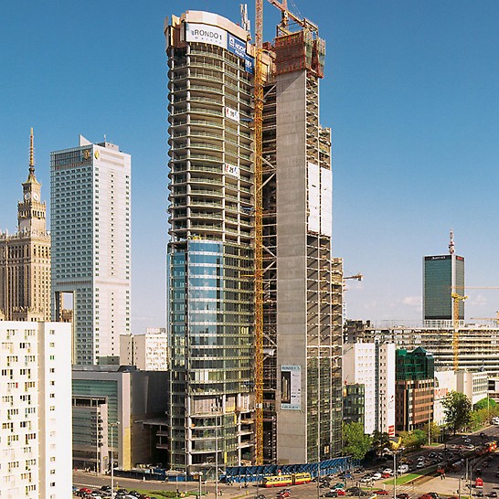 RONDO 1, Varšava, Poljska - 40-etažni projekt nebodera RONDO 1 oblikuje novu, zanimljivu siluetu varšavskog financijskog središta.