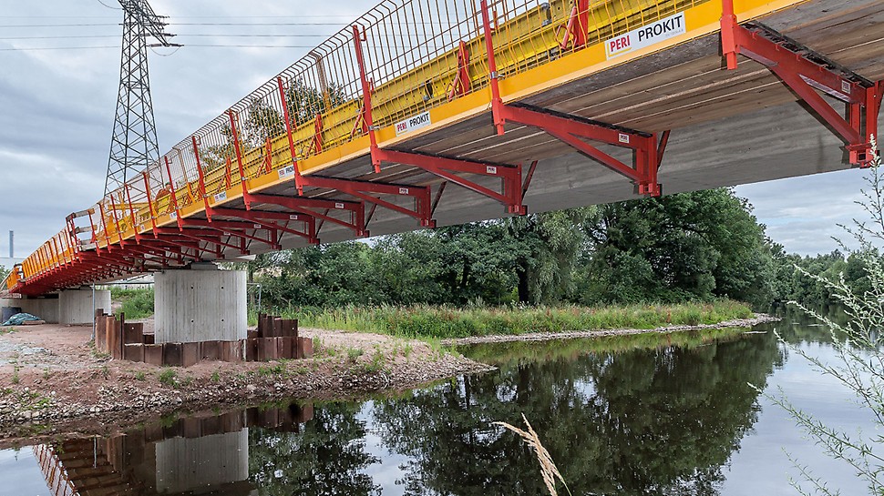 Cycle Path Bridge, Frankenberg/Saxony, Germany | Easy and simple through safety: system combination in bridge construction