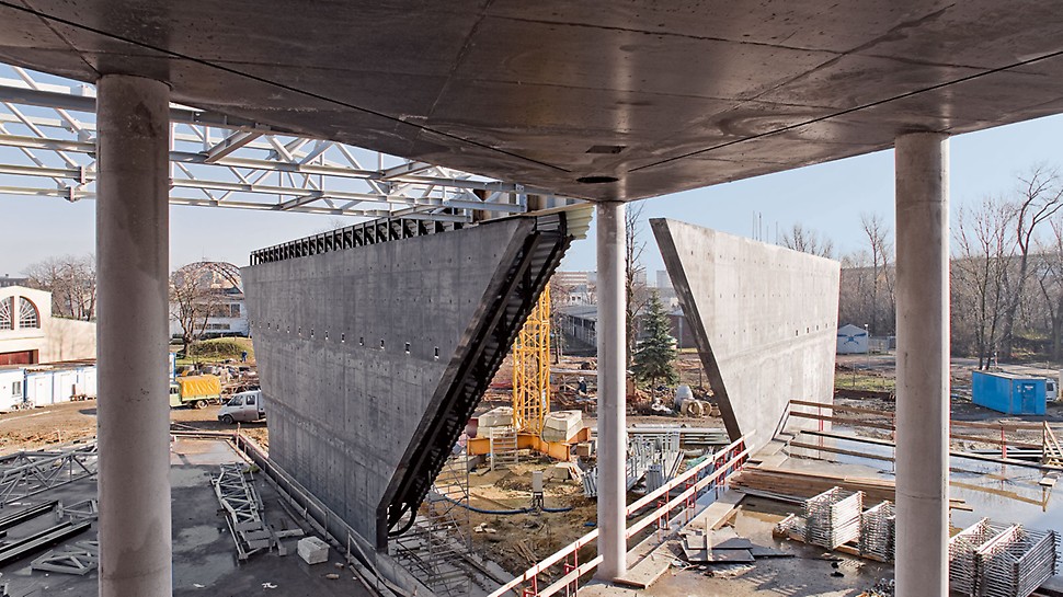 Rezultat betonów licowych spełnił oczekiwania inwestora, wykonawcy oraz architekta.