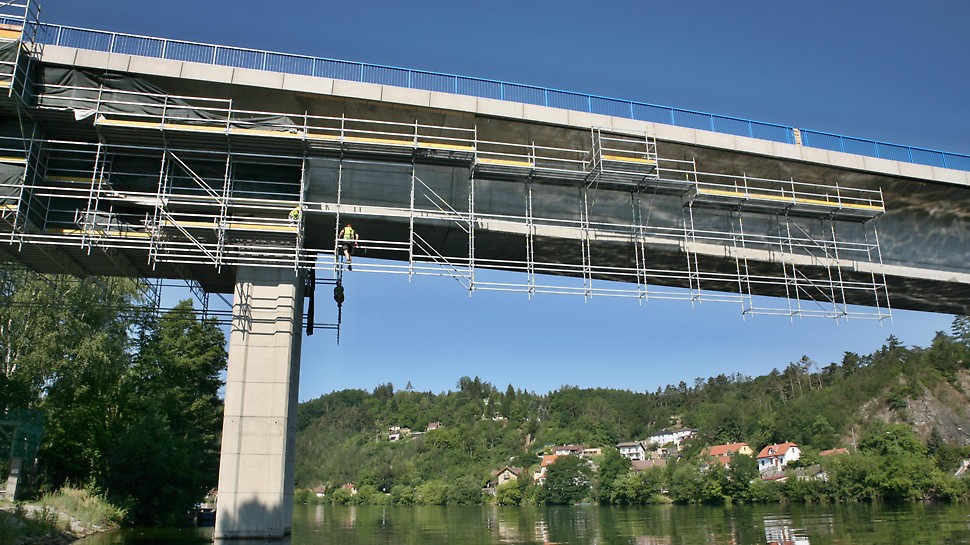 Sanace mostu přes Vltavu, Davle