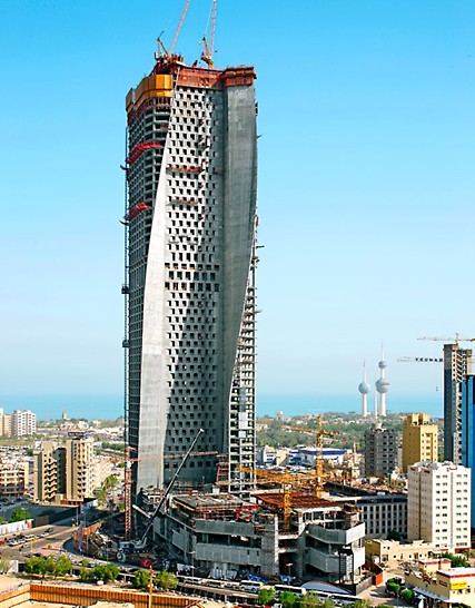 Al Hamra Tower, Kuwait City, Kuwait - The 412 m high Al Hamra Tower was the new landmark on the Persian Gulf. With help of PERI work solution, a very distinctive structure was created with an extremely unusual form.
