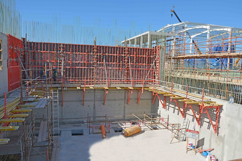 CB Climbing formwork used with TRIO wall formwork for 12 m high walls