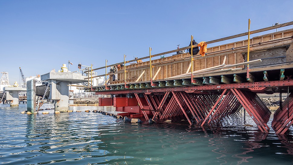 RCS Truss System used as part of the falsework for the Marine Oil Terminal.
