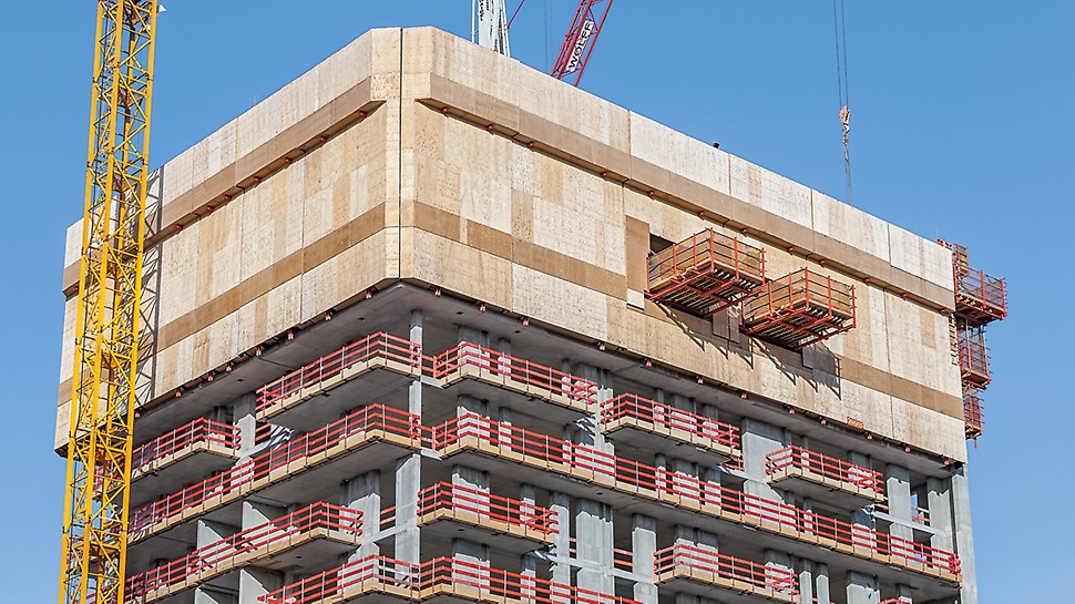 Henninger Turm - The project specific customized climbing formwork solution