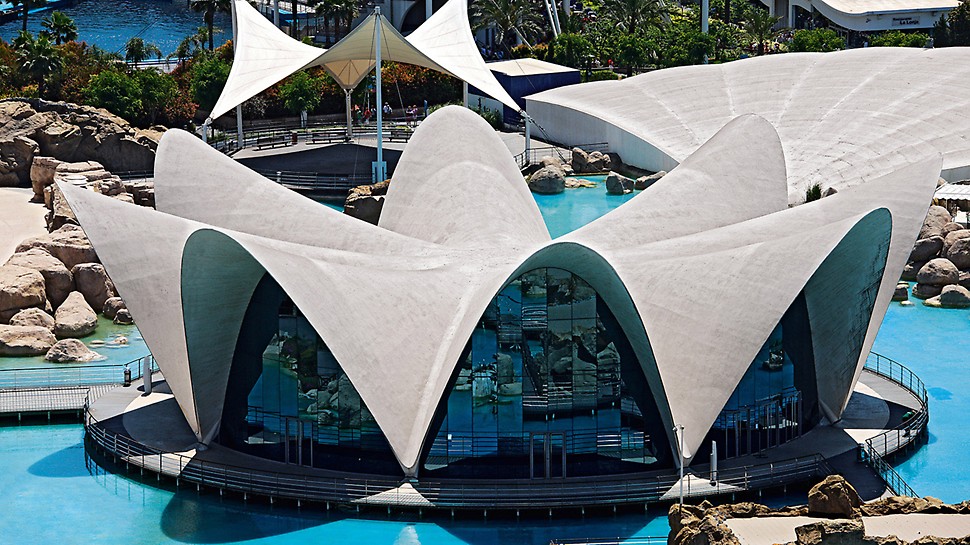 Restaurante Florante Submarino, Valencia, Spanien - Das schwimmend wirkende Unterwasserrestaurant nach einem Entwurf von Felix Candéla bietet 500 Sitzplätze.