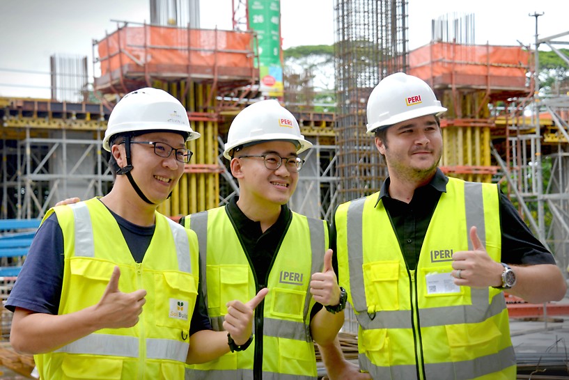 Soilbuild Construction Senior Project Manager, Steven Lim (left), PERI Singapore Project Manager, Edwin Ng (middle) and PERI Singapore Senior Sales Engineer, Shane Treherne (right)