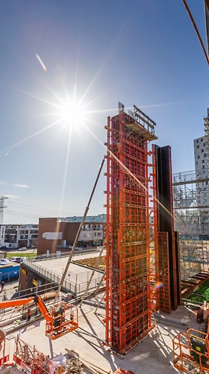 De MAXIMO bekisting van PERI voor de 15 meter hoge kolommen bij bouwproject Newport Toren C in Rotterdam.