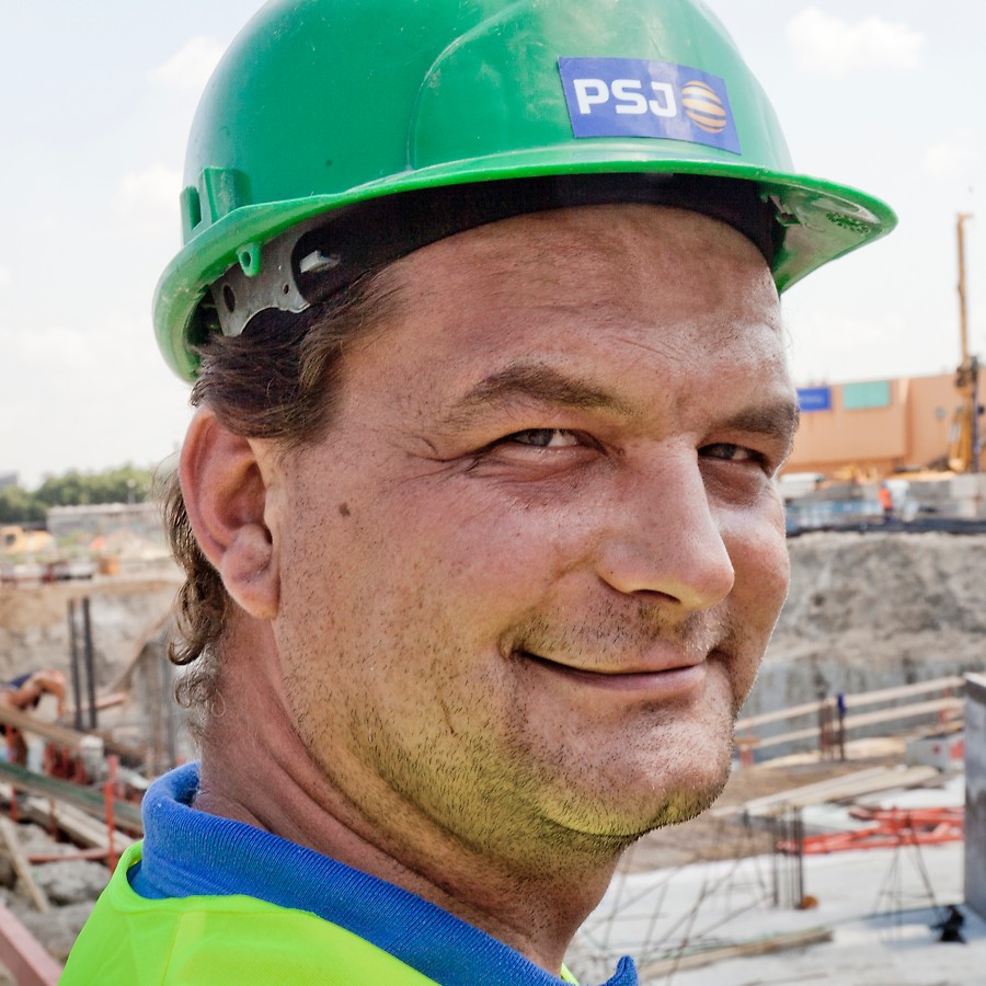 "Spoločnosť PERI svojím profesionálnym prístupom výrazným spôsobom pomohla k zabezpečeniu plynulosti výstavby a dodržaniu termínov ukončenia prác na hrubej stavbe."