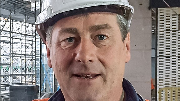 Being in the industry for many years, I found the PERI UP Flex system to be the most adaptable and versatile system that I&#039;ve used, with multiple sizes of a deck, ledgers and accessories. Working at such heights with limited crane access for moving material was enhanced by the lighter weight components and better deck-to-ledger connections. In addition, the accessories ensured a high level of operational flexibility.