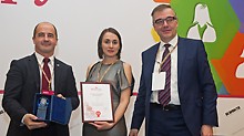 Харийс Чика, Сергей Львов со статуэткой и международным сертификатом Best Employer Study Russia 2016