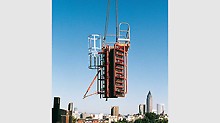 The new solution for columns means an enormous reduction of crane time at the jobsite because the complete column including push-pull props and concreting platform can be moved in one lift. 
