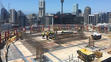 International Towers Sydney ITS, Barangaroo South, Sydney: Pro zajištění a urychlení stavebních prací bylo na třech výškových budovách nasazeno více než 700 bm opláštění LPS.