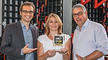 Product Manager, Helmut Baechle (PERI Weissenhorn), Marketing Coordinator, Stéphanie Derouet, and the Manager of the Technical Office Thierry Chancibot (both PERI France) are highly delighted with the prize.