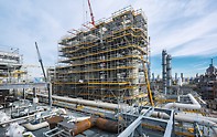 At BASF's largest current investment project, an innovative scaffolding concept based on the PERI UP Flex scaffolding system has been saving both time and money - and has also set high standards regarding work safety.