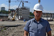 ЖК "Легенда", начальник участка Аязбек Кынырбеков отмечает эффективность работ с системами PERI