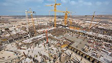 Midfield Terminal Building, Abu Dhabi - Der Midfield Terminal Complex ist eine Baustelle der Superlative.