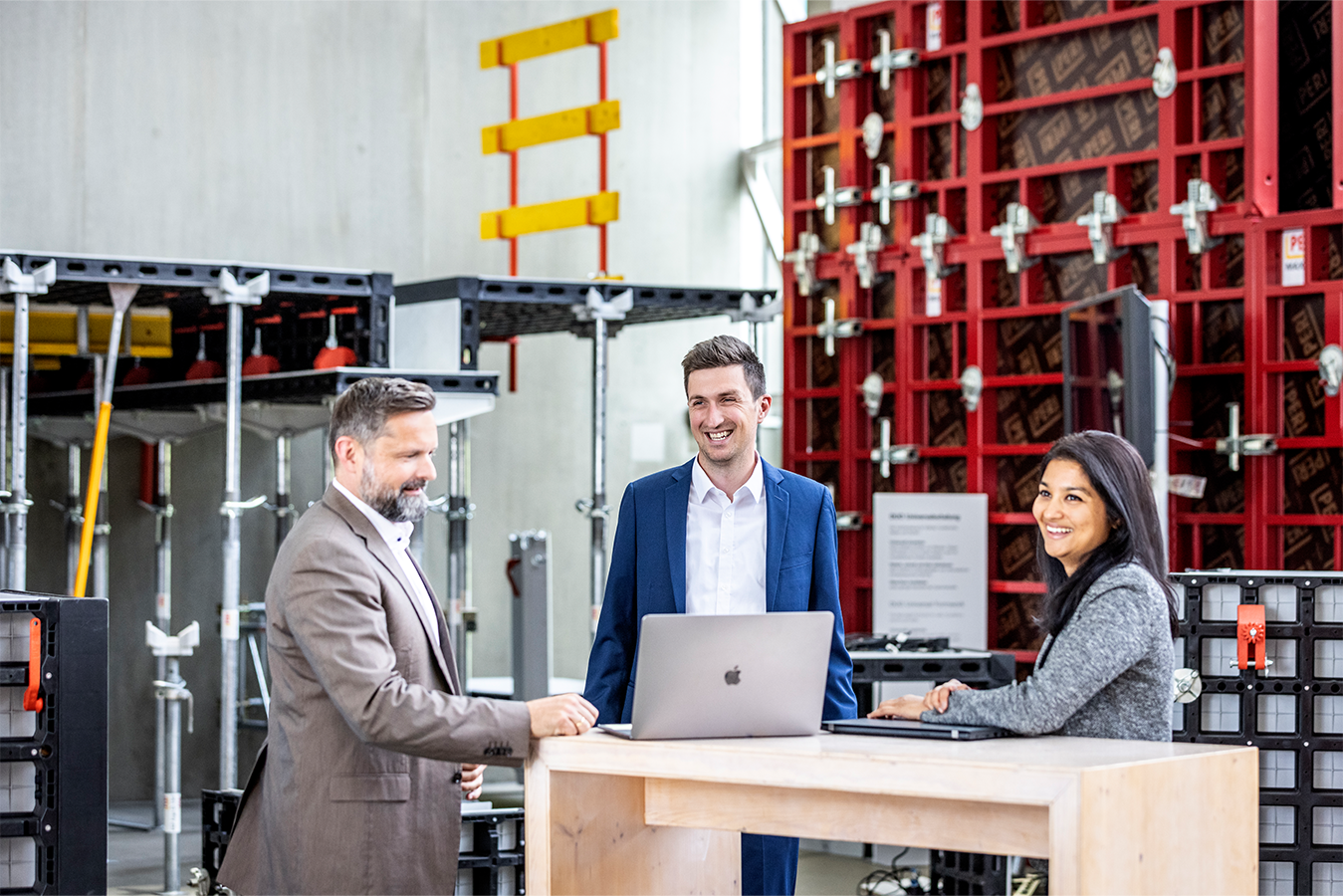 Discover careers at PERI Canada