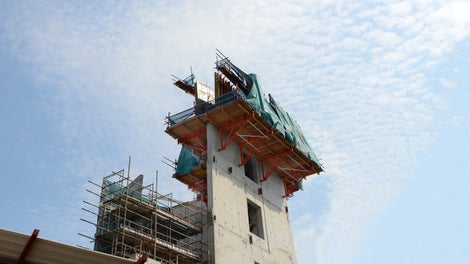 Tahir Foundation Connexion - SMUX - CB Climbing scaffold system and VARIO GT 24 Wall Formwork