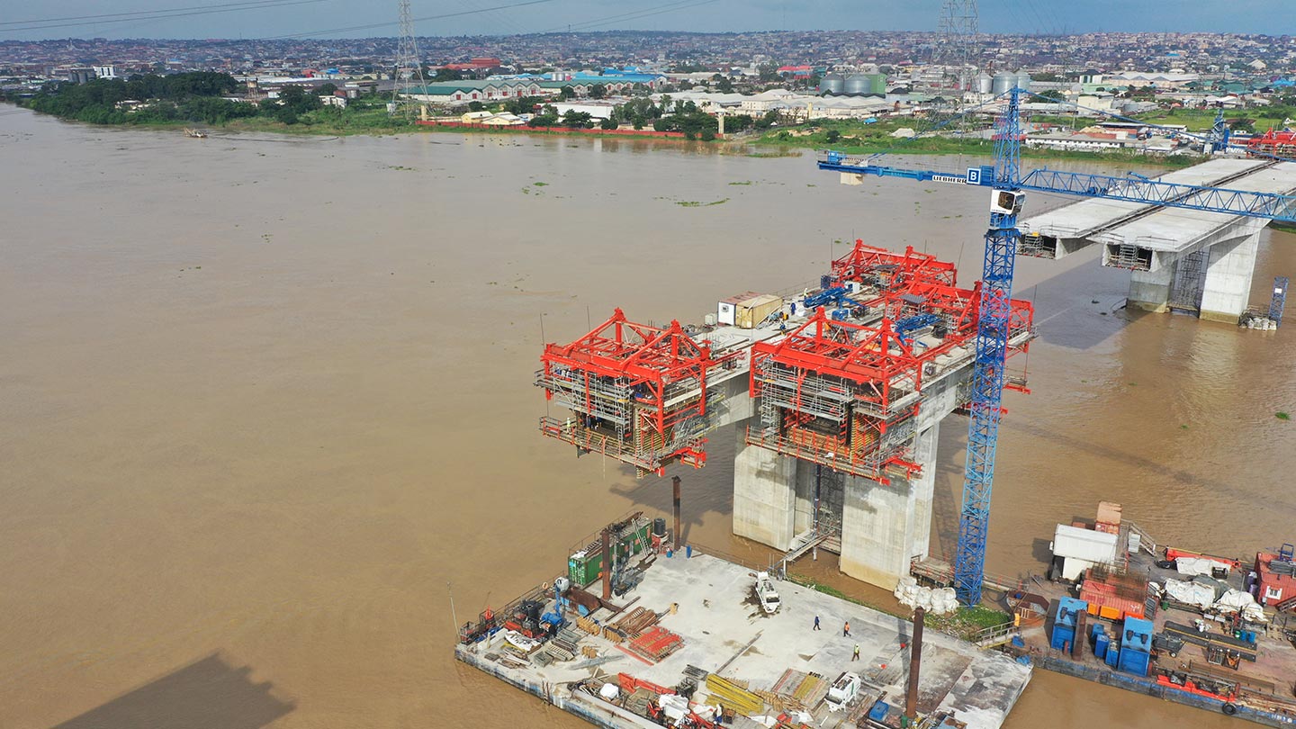 construction of the second niger bridge 
