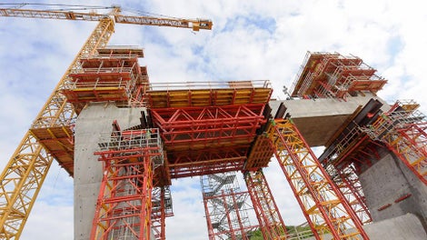 PERI VST Heavy Duty Shoring Towers and VARIOKIT Heavy Duty Truss Girders provided support for the massive structures.