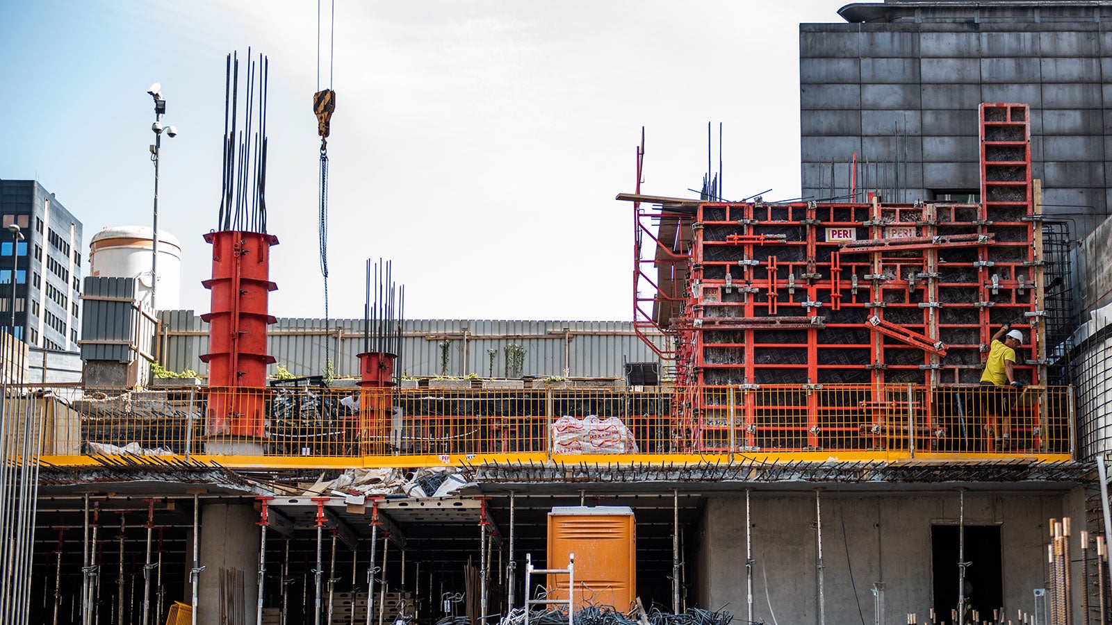 PROKIT rešetke za zaštitu od pada; SKYDECK sistem i PEP podupirači kao rješenje za izvedbu stropova.