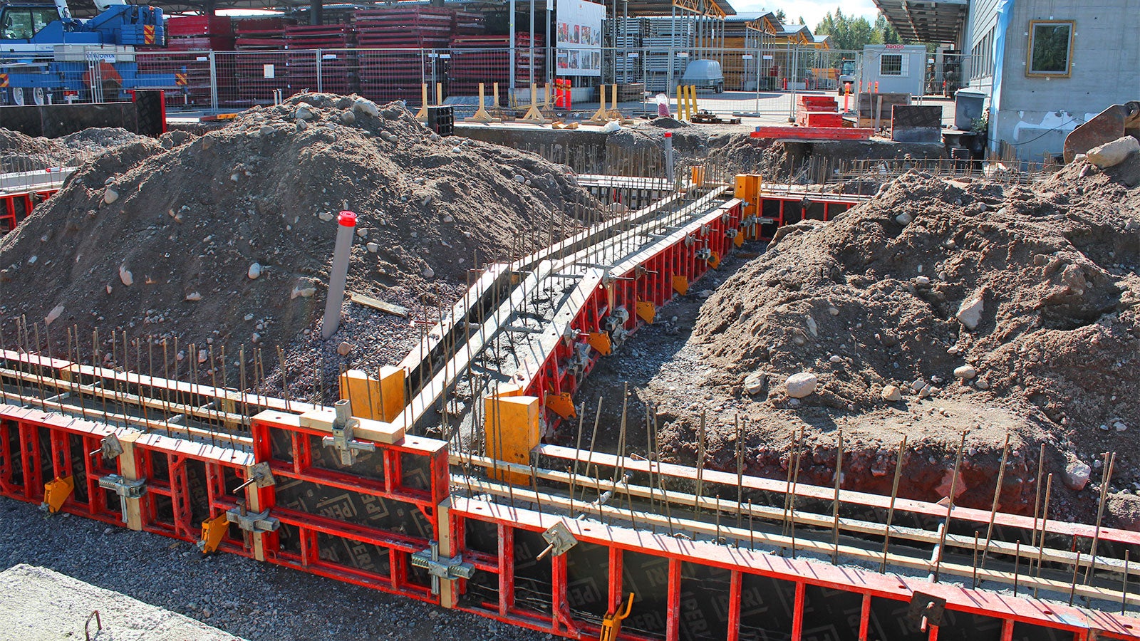 Anturamuottina toimi DOMINO.