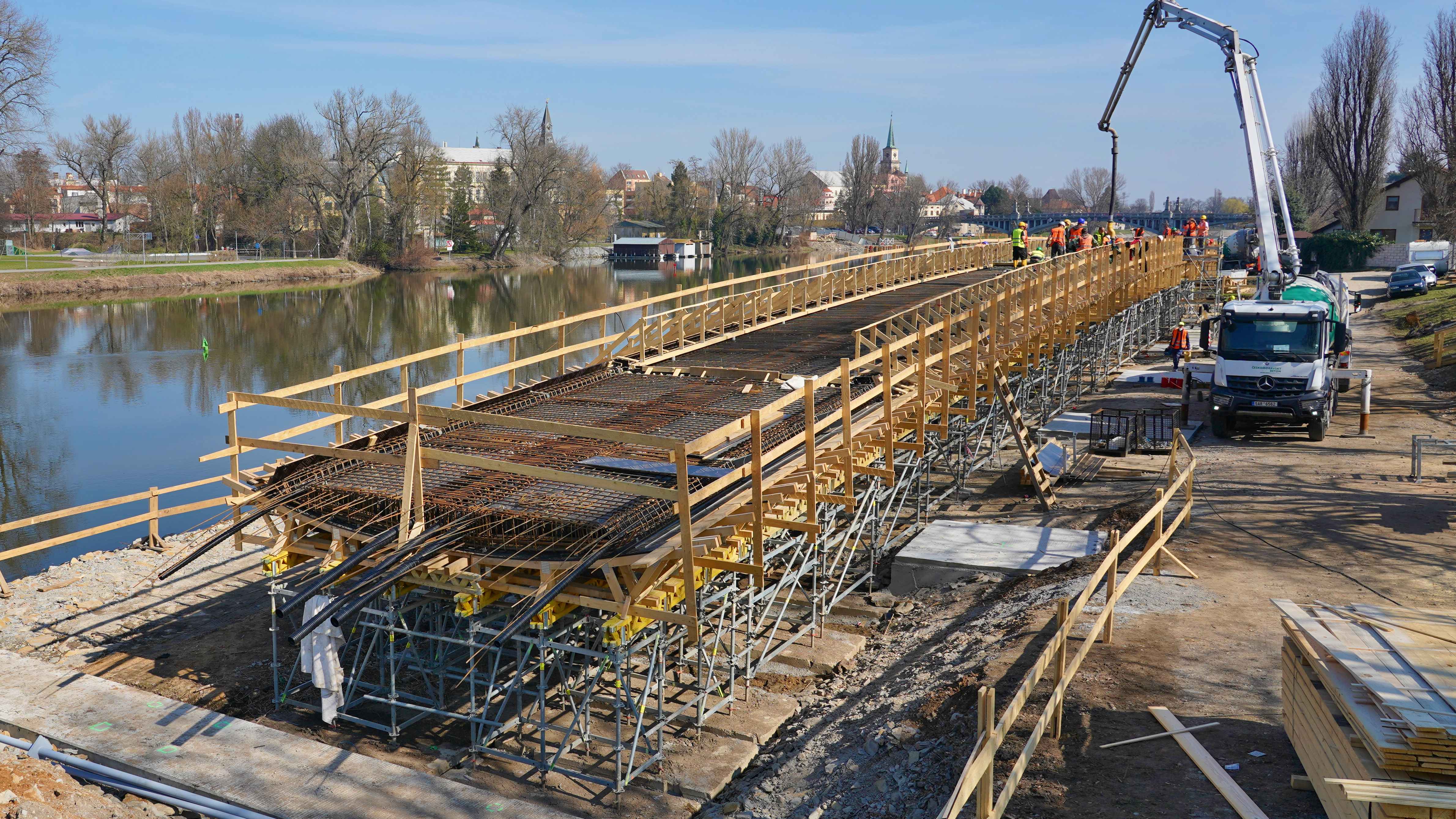 Nová lávka pro pěší a cyklisty, Nymburk