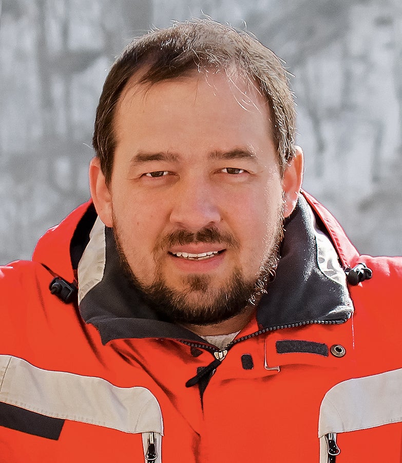 Мы впервые применили для своих проектов строительные леса. Благодаря лесам PERI мы смогли своевременно и высокопрофессионально выполнить все работы. Поддержка оказывалась нам, начиная с технической разработки и до этапа возврата арендного оборудования.