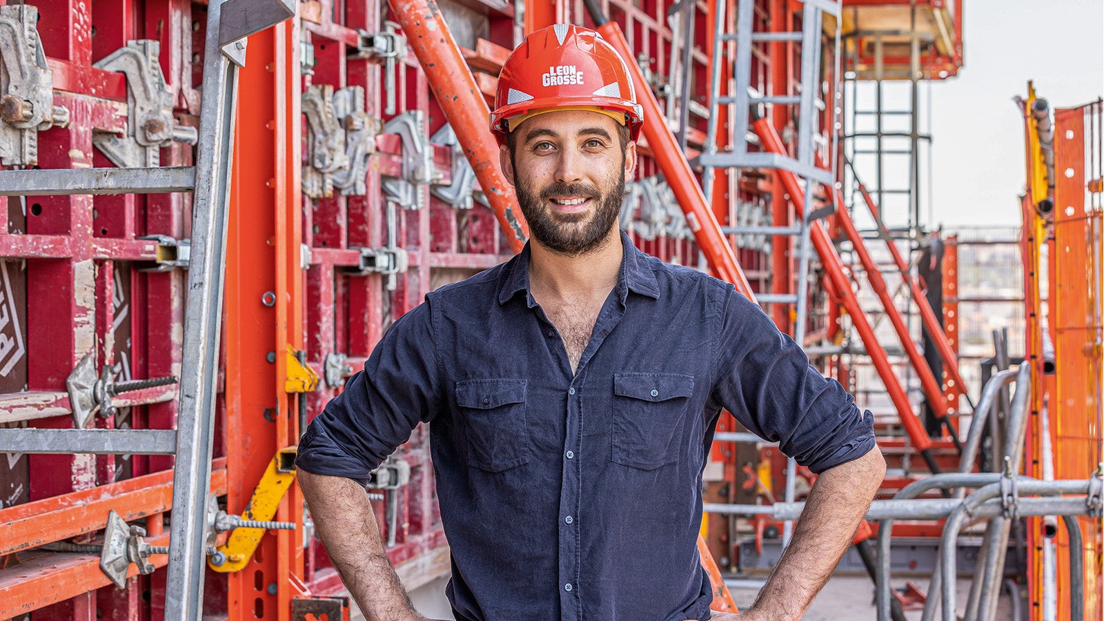 “The technically complex Tour Mirabeau was constructed in an environment that was difficult to access. The proximity, responsiveness and expertise of the PERI engineering team enabled us to carry out the work without any issues – and using the systems that were best suited to the task. By using PERI systems, all safety aspects could be complied with and swift construction progress achieved.”