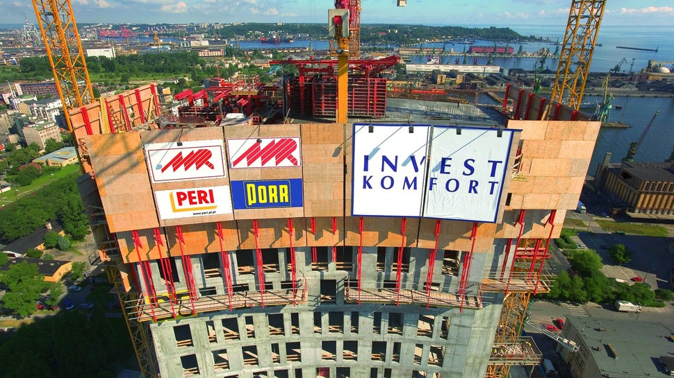 Osłony zabezpieczające RCS spełniały funkcję zarówno osłony, jak i pomostu roboczego.