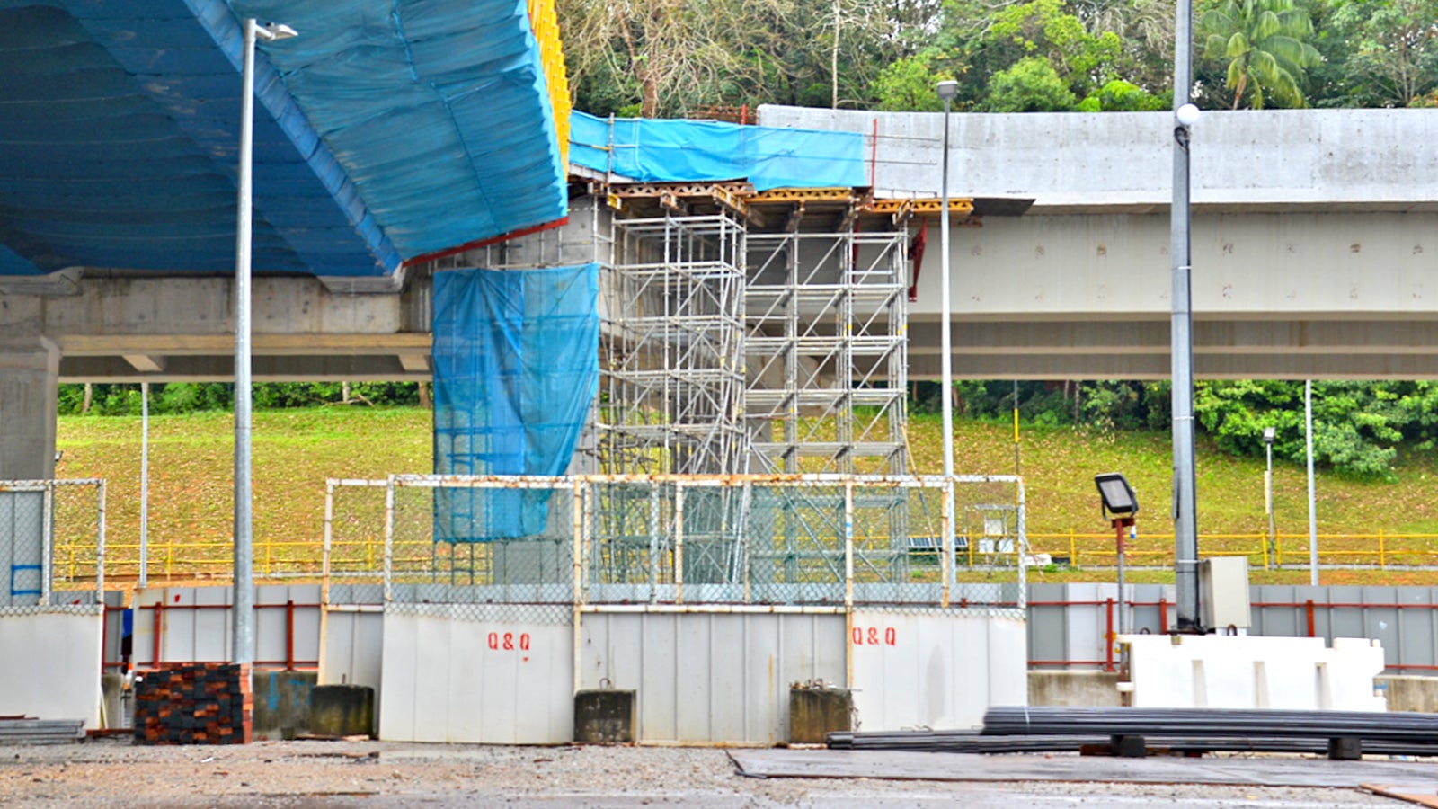 MULTIFLEX Girder Slab Formwork + PERI UP Shoring for slab