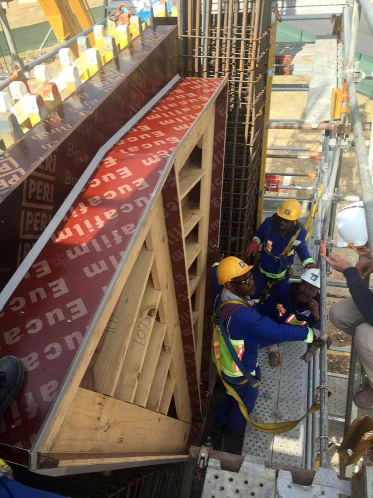 VARIO for pedestrian bridges on the N17 in Ekurhuleni, Gauteng