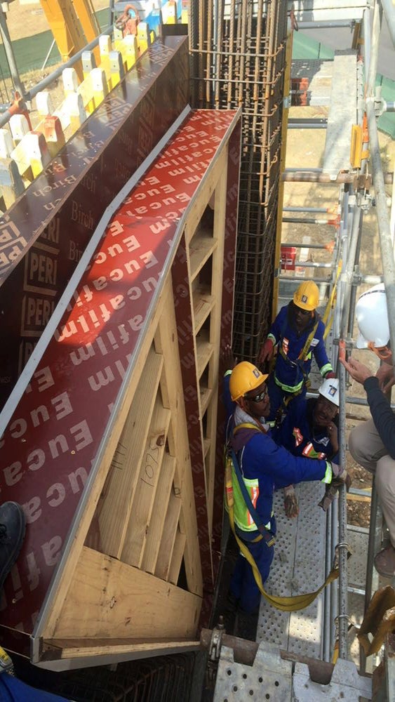 VARIO for pedestrian bridges on the N17 in Ekurhuleni, Gauteng