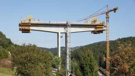 Postupující letmá betonáž.