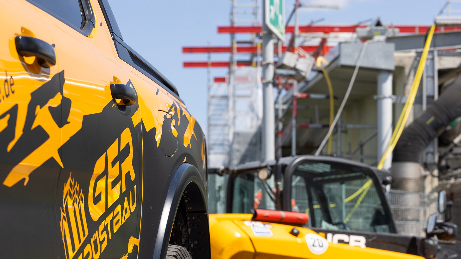 Die Spezialisten der GER Gerüstbau arbeiteten für ein bestmögliches Gerüstkonzept eng mit den PERI Ingenieuren zusammen.